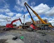 Nos équipes ont relevé une foreuse de 46 tonnes à l’aide de deux grues de 90T et 130T.
